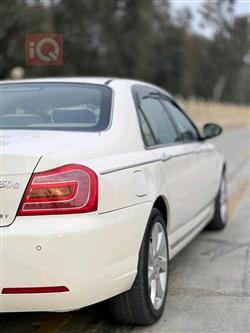 ئێم جی 750